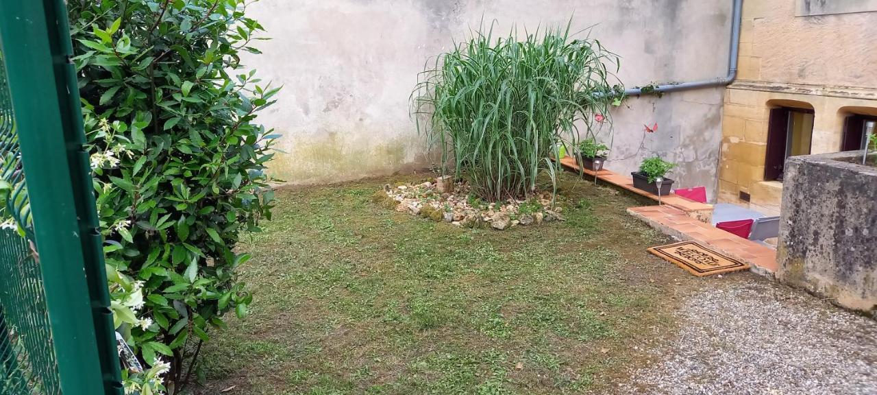 Studio Avec Terrasse Et Jardinet En Centre Ville برجراك المظهر الخارجي الصورة